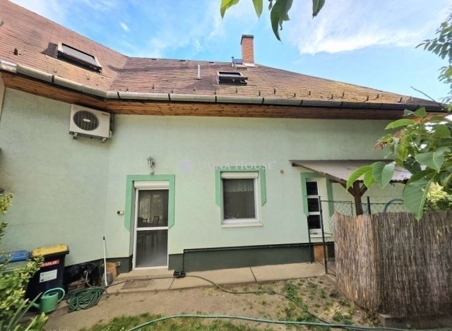 Eladó ikerház, Budapesten, X. kerületben 117 M Ft, 4 szobás