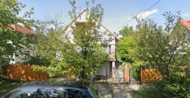 Eladó családi ház, Budakalászon 84.9 M Ft, 4 szobás