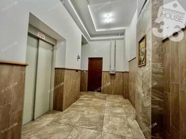 Kiadó iroda, Kecskeméten 220 E Ft / hó, 2 szobás