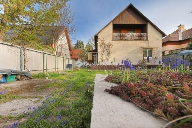 Eladó családi ház, Budapesten, XVI. kerületben 90 M Ft, 3 szobás