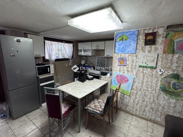 Eladó családi ház, Kökényen 14.9 M Ft, 2 szobás