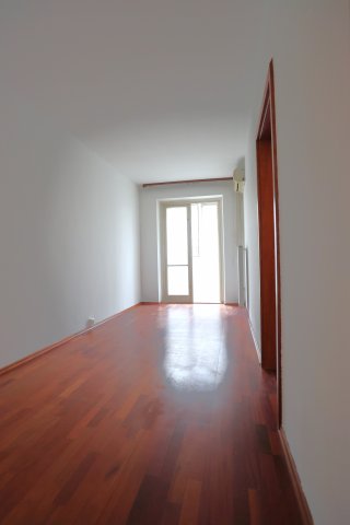 Eladó panellakás, Budapesten, III. kerületben 69 M Ft, 2 szobás