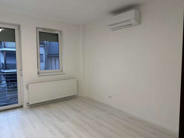 Eladó téglalakás, Gödöllőn 59.99 M Ft, 1 szobás