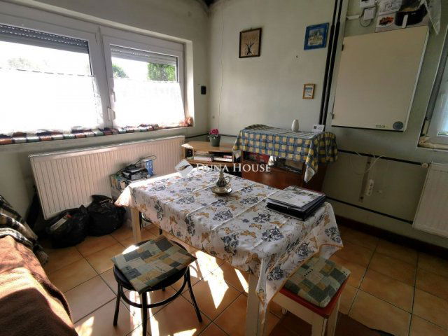 Eladó családi ház, Tatán 52 M Ft, 3 szobás