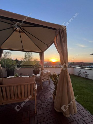 Eladó téglalakás, Zalaegerszegen 82.5 M Ft, 3 szobás