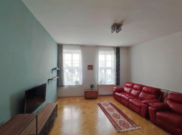 Kiadó téglalakás, albérlet, IX. kerületben, Tompa utcában