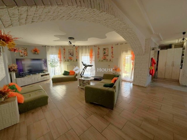 Eladó családi ház, Fülöpszálláson 36.5 M Ft, 3 szobás