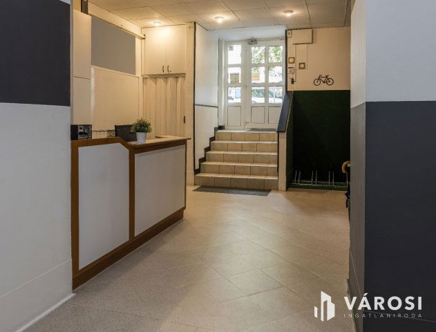Eladó iroda, Budapesten, XI. kerületben 285 M Ft