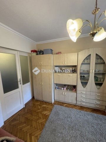 Eladó téglalakás, Budapesten, XIX. kerületben 49.5 M Ft