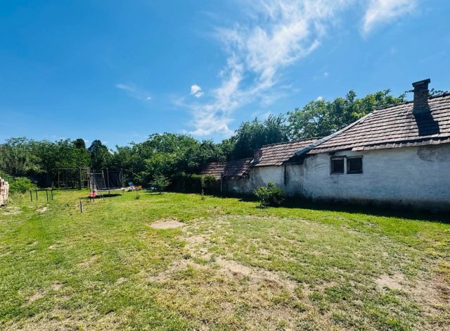 Eladó családi ház, Dunaharasztin 76.9 M Ft, 4 szobás
