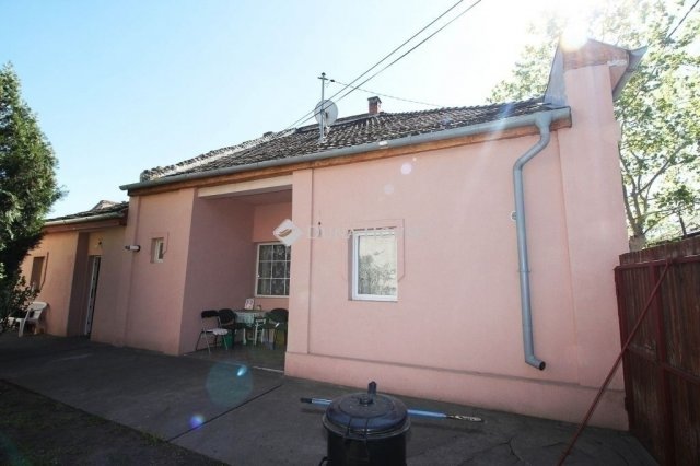 Eladó családi ház, Budapesten, XX. kerületben 96 M Ft, 4 szobás