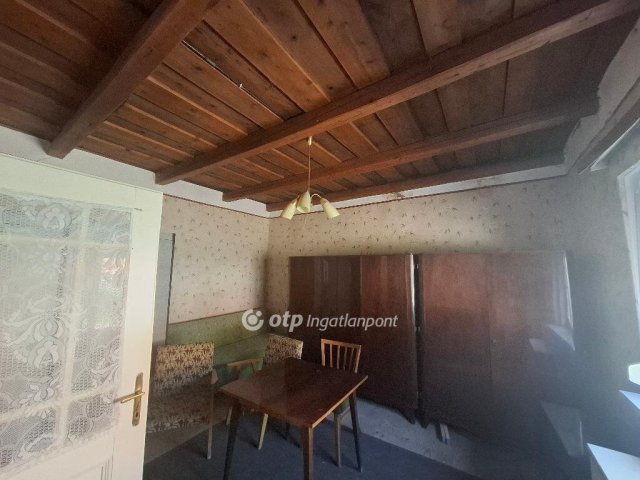 Eladó családi ház, Egerszóláton 16 M Ft, 2 szobás