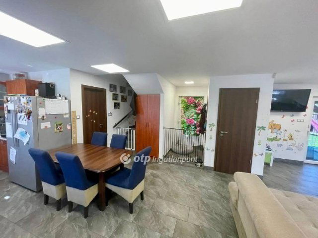 Eladó családi ház, Nyáregyházán 63.9 M Ft, 1+1 szobás