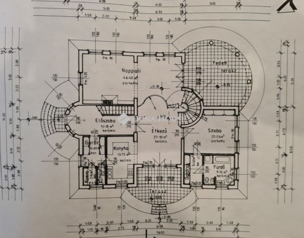 Eladó családi ház, Gyömrőn 740 M Ft, 10 szobás