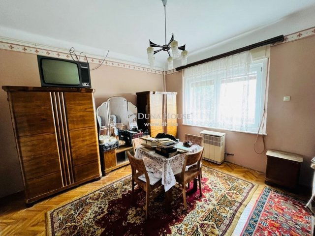 Eladó családi ház, Szentmártonkátán 45 M Ft, 4 szobás