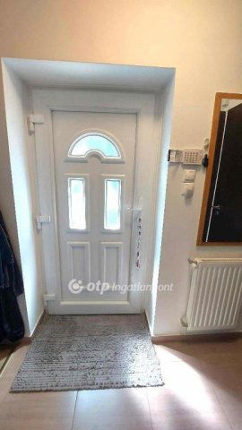 Eladó családi ház, Szentendrén 159.9 M Ft, 4+1 szobás