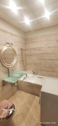 Eladó téglalakás, Budapesten, VI. kerületben 84.9 M Ft, 2 szobás