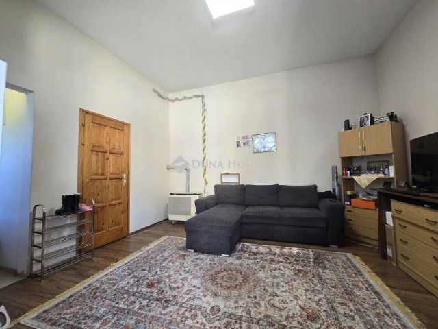 Eladó téglalakás, Budapesten, XIX. kerületben 35.9 M Ft