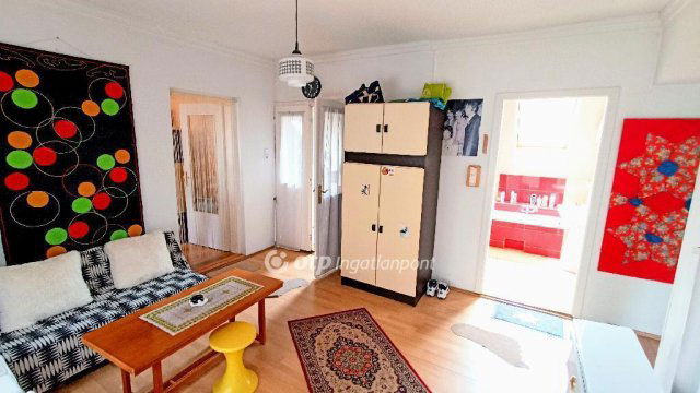 Eladó családi ház, Jászárokszálláson 126 M Ft, 5 szobás