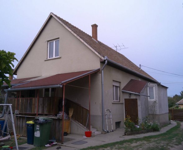 Eladó családi ház, Pilisen 87 M Ft, 5 szobás