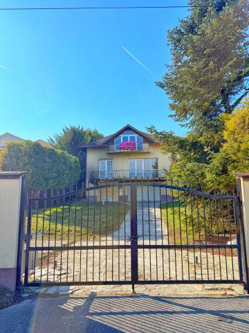 Eladó családi ház, Budaörsön, Ibolya utcában 248 M Ft