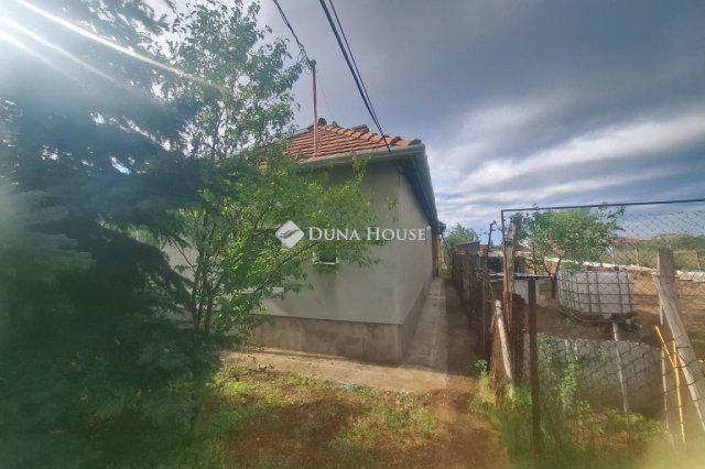 Eladó családi ház, Budapesten, XVIII. kerületben 97.3 M Ft