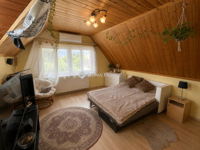Eladó családi ház, Budapesten, XVI. kerületben 127.5 M Ft