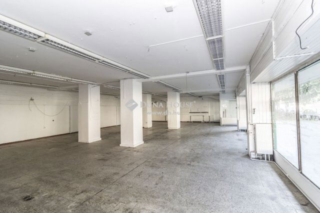 Kiadó üzlethelyiség, Szombathelyen 569 E Ft / hó
