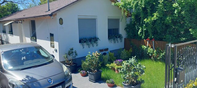 Eladó családi ház, Mányon 55 M Ft, 1+1 szobás