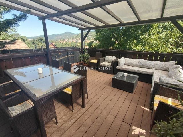 Eladó családi ház, Pomázon 179 M Ft, 5 szobás