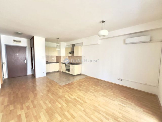 Eladó téglalakás, Budapesten, XIII. kerületben 84.9 M Ft