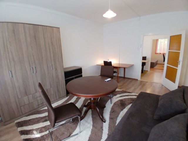 Kiadó téglalakás, albérlet, Debrecenben 200 E Ft / hó, 2 szobás