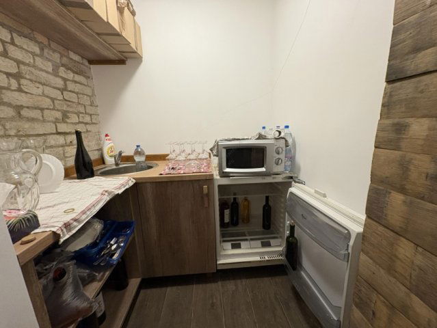 Kiadó iroda, Szegeden 120 E Ft / hó / költözzbe.hu