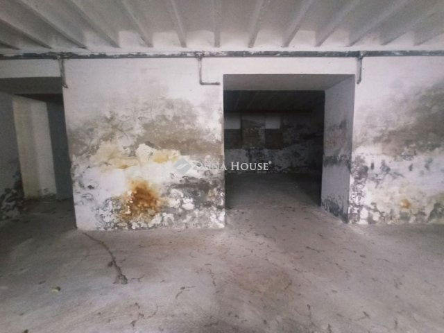 Eladó ipari ingatlan, Szegeden 199 M Ft / költözzbe.hu