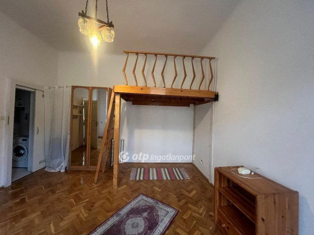 Kiadó téglalakás, albérlet, Budapesten, VIII. kerületben