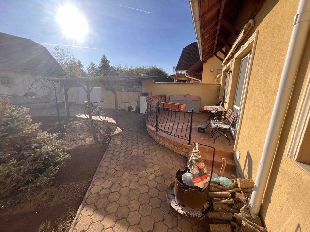 Eladó sorház, Gyulán 77.9 M Ft, 4 szobás / költözzbe.hu