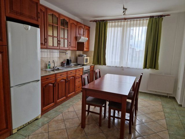 Kiadó panellakás, albérlet, Debrecenben 220 E Ft / hó, 2 szobás