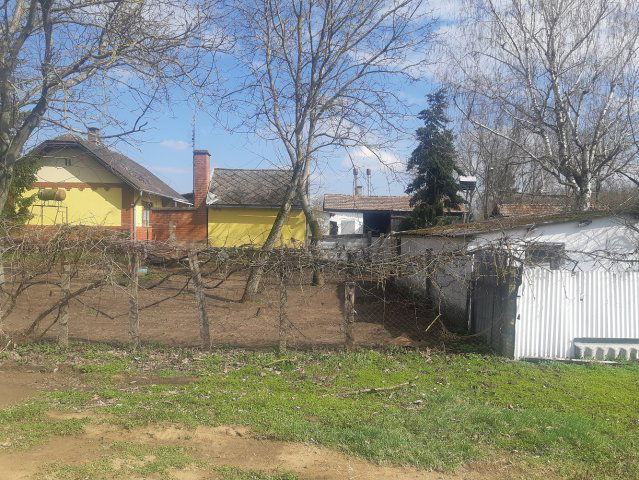 Eladó mezogazdasagi ingatlan, Debrecenben 80 M Ft