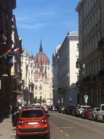 Eladó téglalakás, Budapesten, V. kerületben 94.9 M Ft