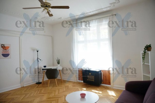 Eladó téglalakás, Szegeden 78 M Ft, 3 szobás