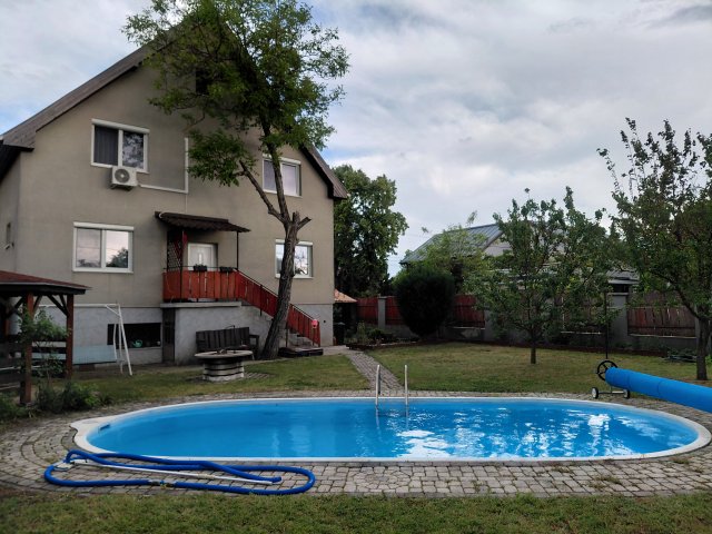 Eladó családi ház, Budapesten, XVI. kerületben 220 M Ft