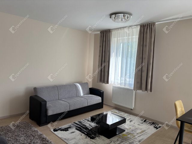 Kiadó téglalakás, albérlet, Győrött 180 E Ft / hó, 1 szobás