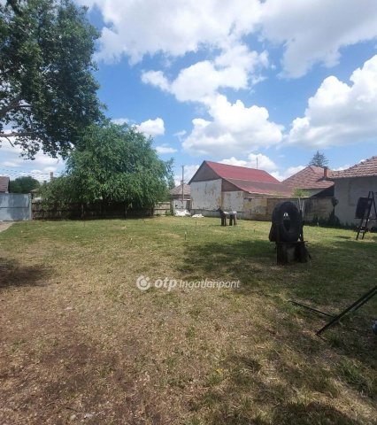Eladó telek, Sándorfalván 18.8 M Ft / költözzbe.hu