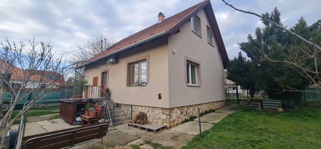 Eladó családi ház, Pátyon 119.99 M Ft, 4+1 szobás
