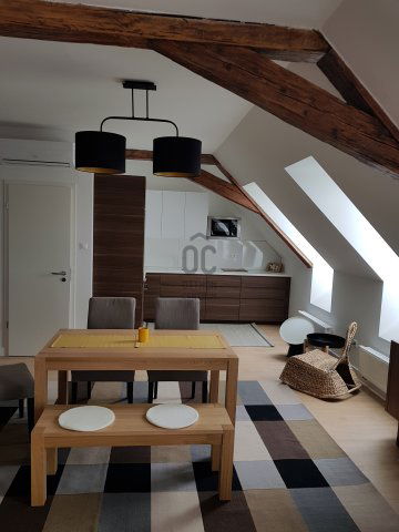 Eladó téglalakás, Tatán 167 M Ft, 4 szobás