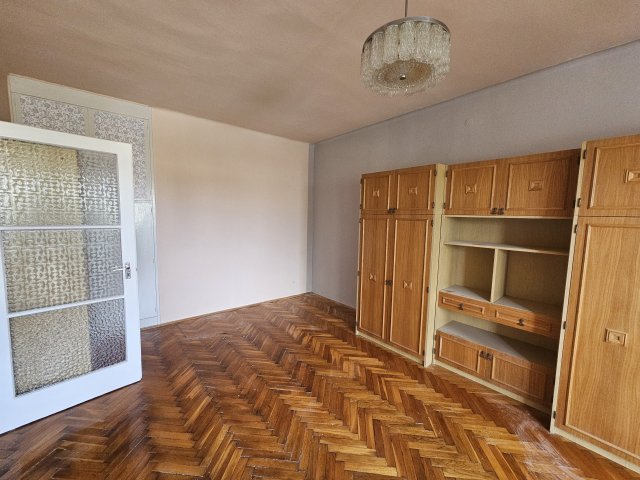 Eladó téglalakás, Pápán 24.9 M Ft, 1+1 szobás