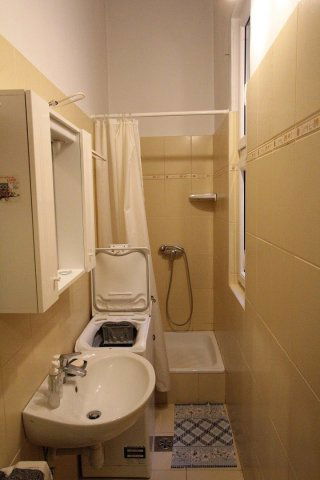 Eladó téglalakás, Budapesten, VII. kerületben 66.9 M Ft