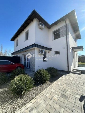 Eladó ikerház, Budapesten, XVII. kerületben 199.9 M Ft, 5 szobás