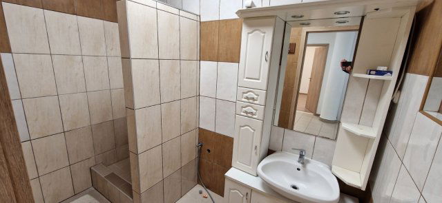 Eladó téglalakás, Fóton 59.9 M Ft, 3 szobás