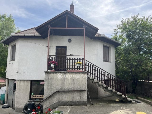 Eladó családi ház, Érden 119.99 M Ft, 5 szobás